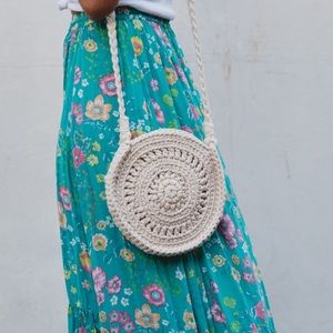 Brand new Kinilush ULU DEW ROUND MACRAME CREAM BAG